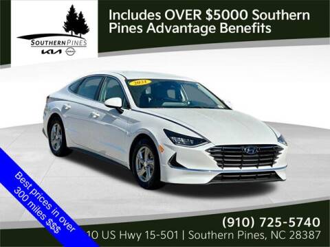 2021 Hyundai Sonata for sale at PHIL SMITH AUTOMOTIVE GROUP - Pinehurst Nissan Kia in Southern Pines NC