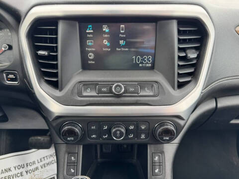 2017 GMC Acadia SLE-2