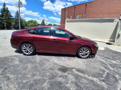 2015 Chrysler 200 S