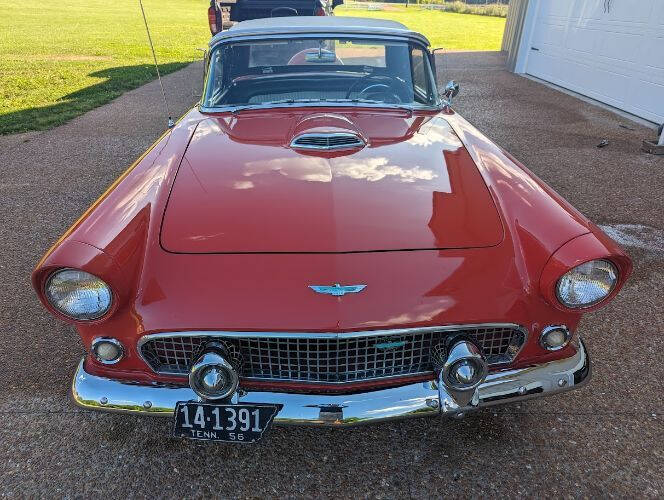 1956 Ford Thunderbird