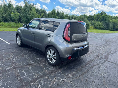 2016 Kia Soul +