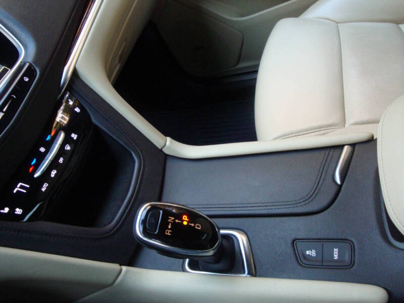 2018 Cadillac XT5 Premium Luxury