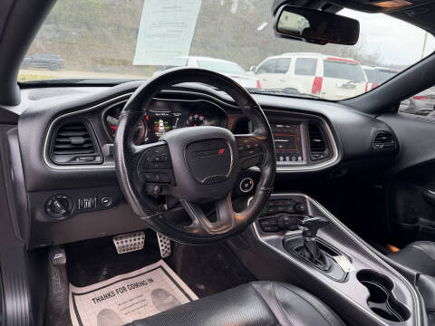 2017 Dodge Challenger SXT