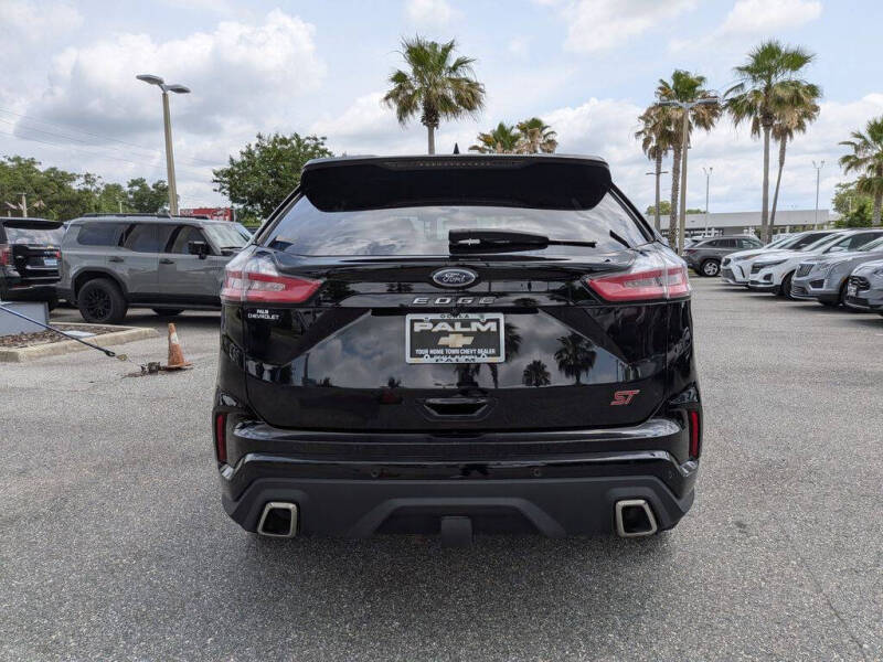 2022 Ford Edge ST