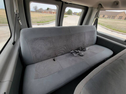 2006 Ford E-Series E-350 SD XLT