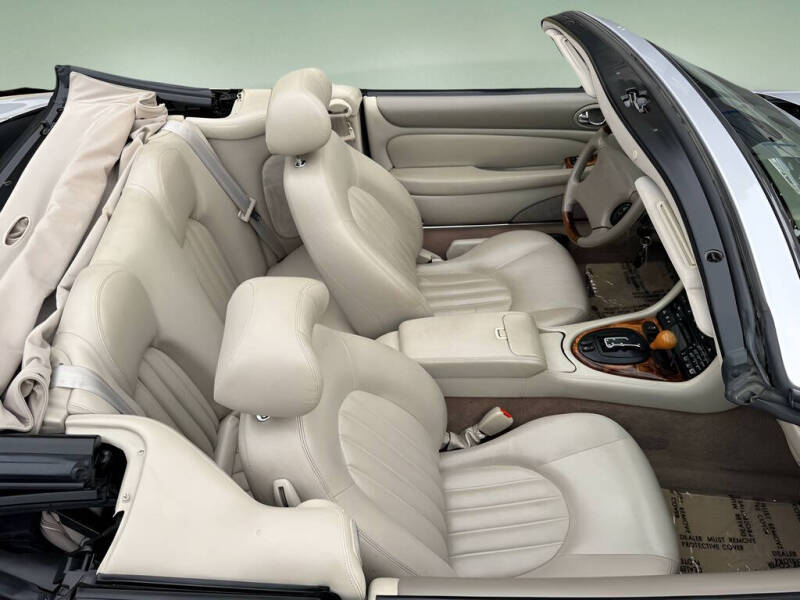 2002 Jaguar XK-Series XK8