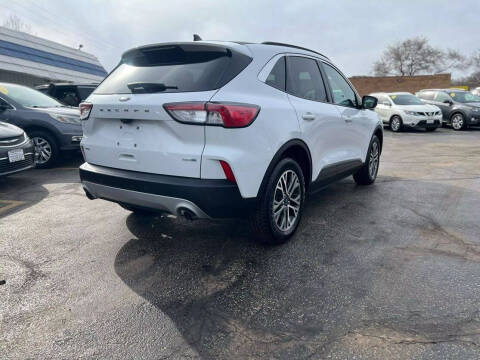 2020 Ford Escape SEL