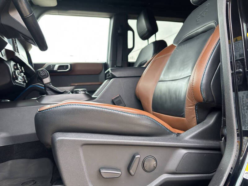 2023 Ford Bronco Outer Banks