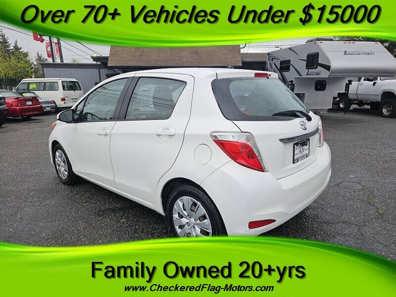 2014 Toyota Yaris 5-Door L