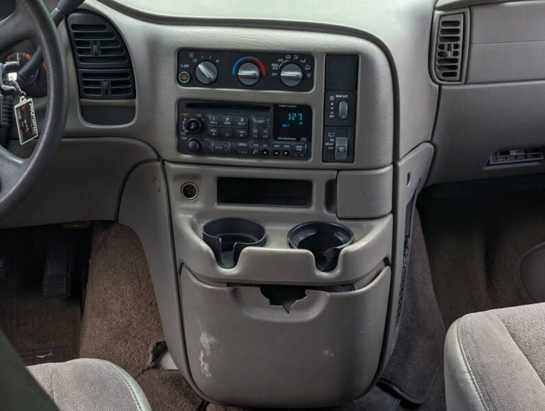 2000 Chevrolet Astro