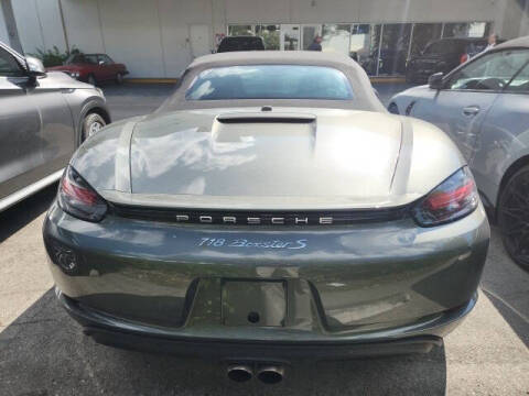 2024 Porsche 718 Boxster S