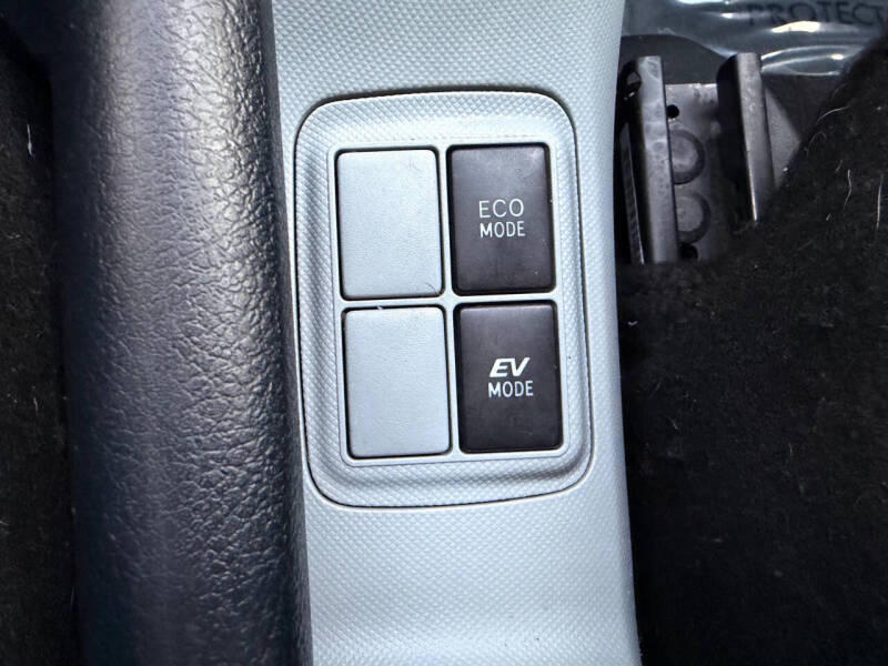 2014 Toyota Prius c Three