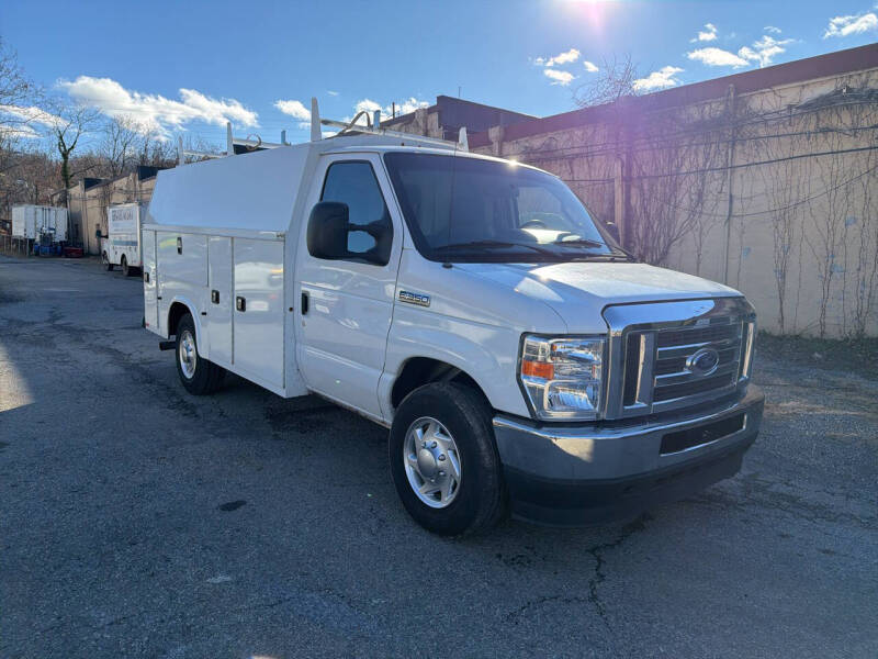 2021 Ford E-Series E-350 SD