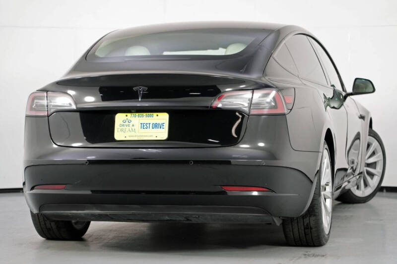 2021 Tesla Model 3 Standard Range Plus