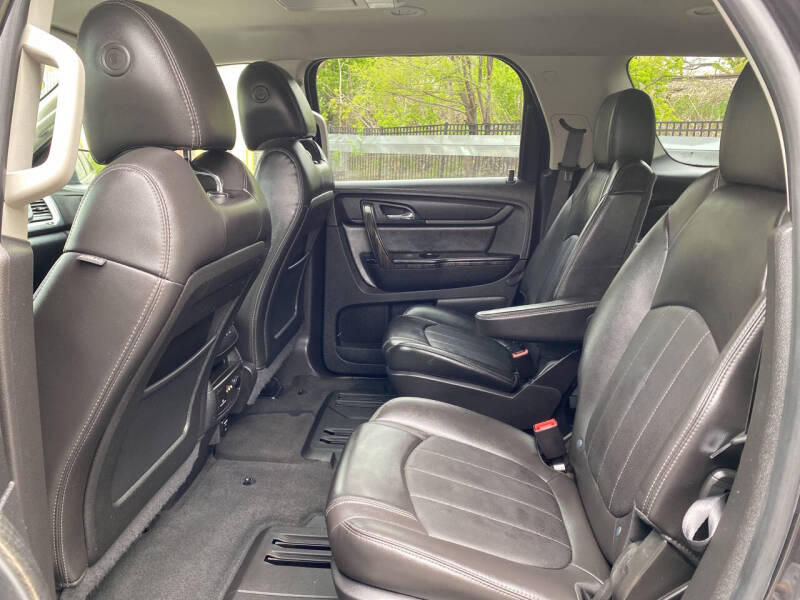 2016 GMC Acadia SLT-2