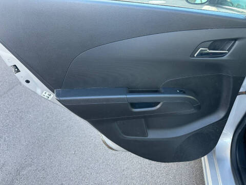 2017 Chevrolet Sonic Premier Auto