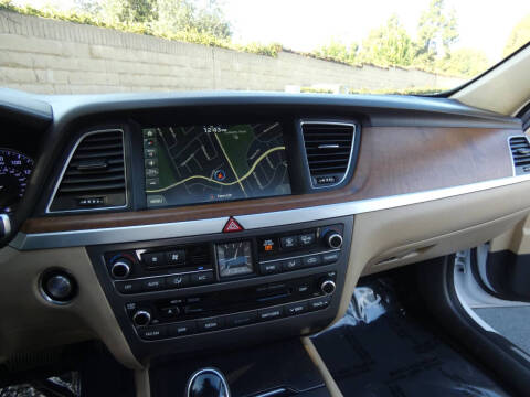 2015 Hyundai Genesis