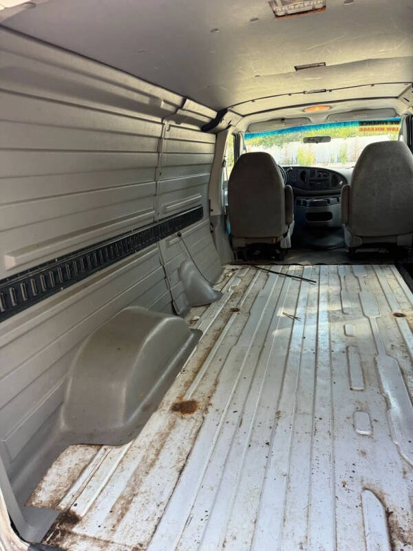 2008 Ford E-Series E-150