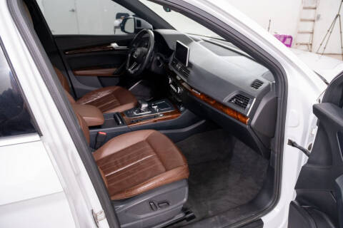 2018 Audi Q5 2.0T quattro Premium Plus