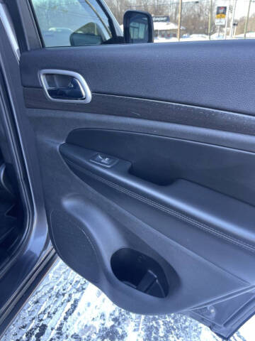 2018 Jeep Grand Cherokee Laredo