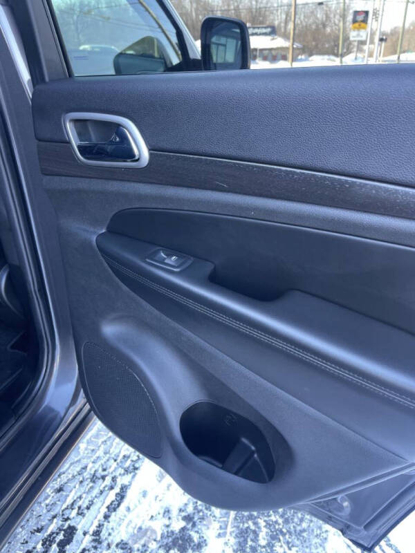 2018 Jeep Grand Cherokee Laredo