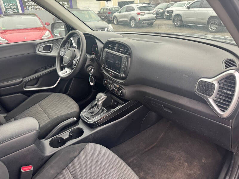 2023 Kia Soul LX