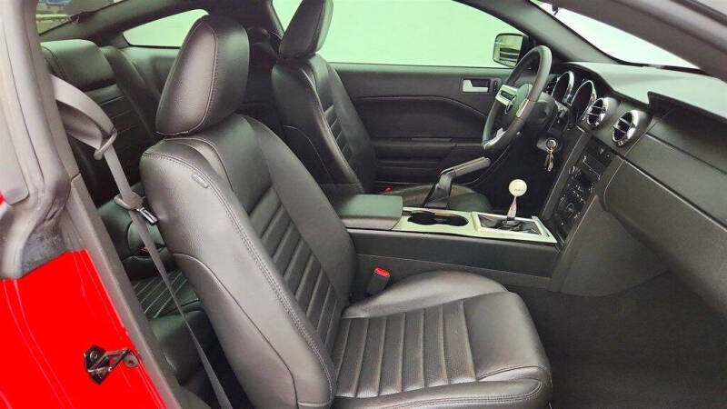 2009 Ford Mustang GT Deluxe