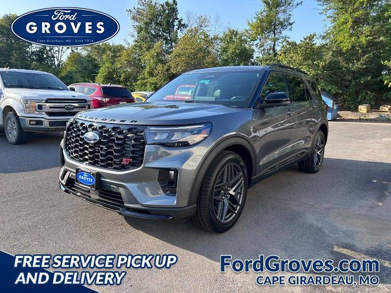 2025 Ford Explorer ST