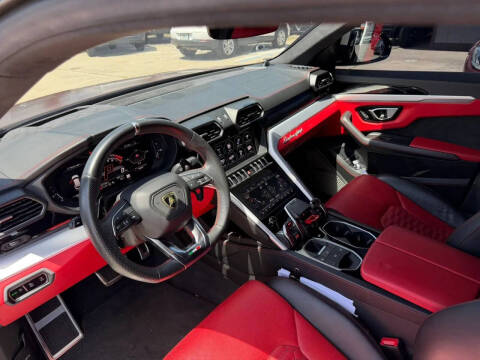 2019 Lamborghini Urus