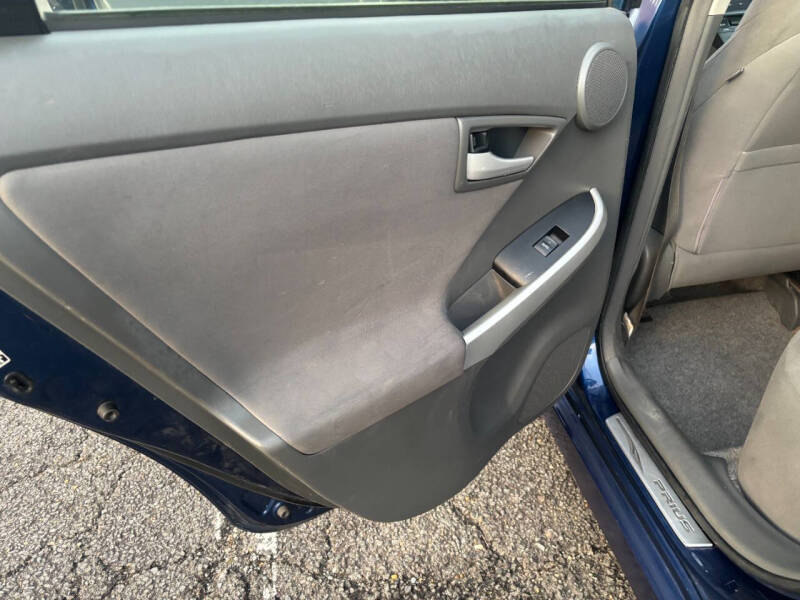 2011 Toyota Prius Two