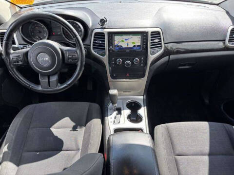 2012 Jeep Grand Cherokee Laredo