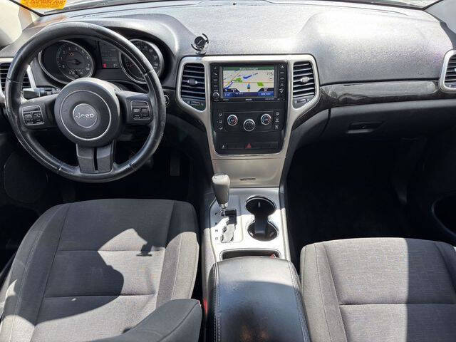 2012 Jeep Grand Cherokee Laredo