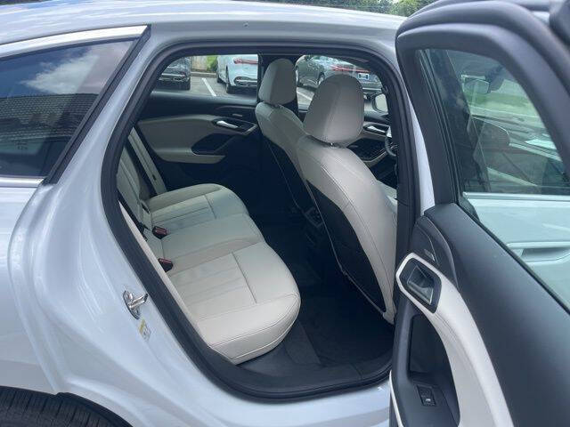 2025 Audi A6 Sportback e-tron Premium Plus