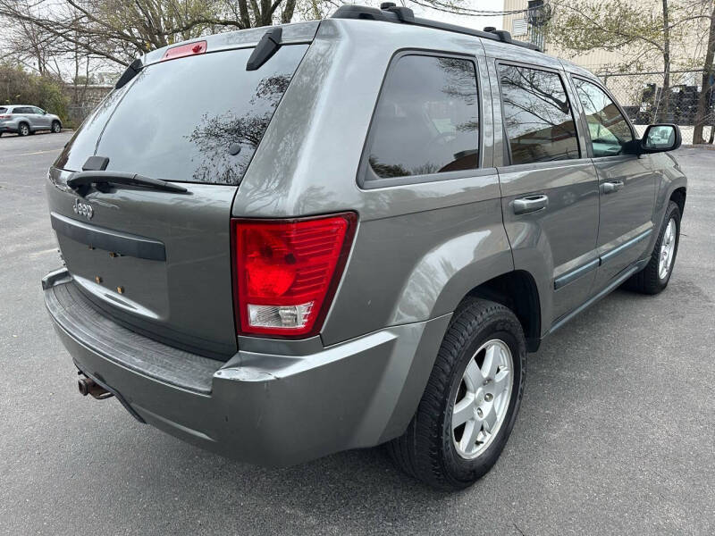 2008 Jeep Grand Cherokee Laredo photo 7