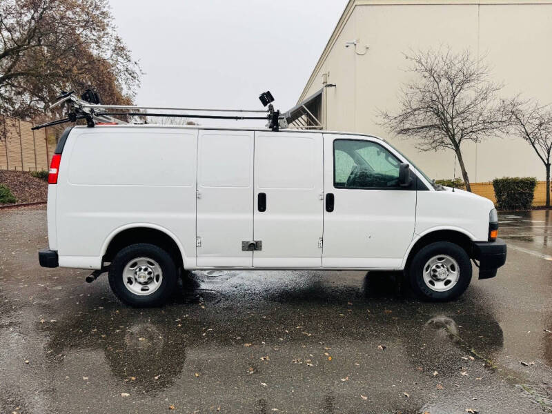 2020 Chevrolet Express 2500