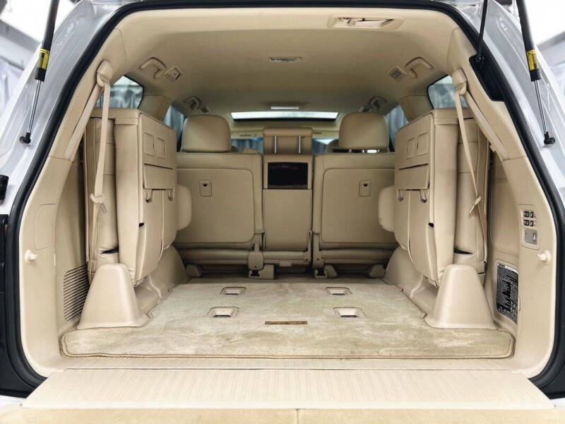 2013 Lexus LX 570