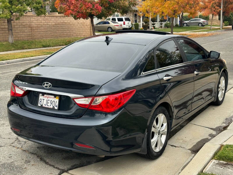 2011 Hyundai Sonata Limited photo 8