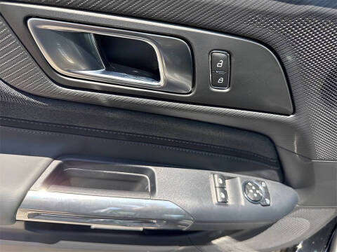 2025 Ford Mustang EcoBoost