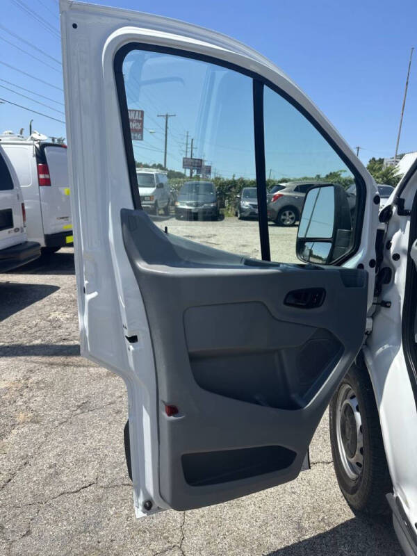 2015 Ford Transit 150