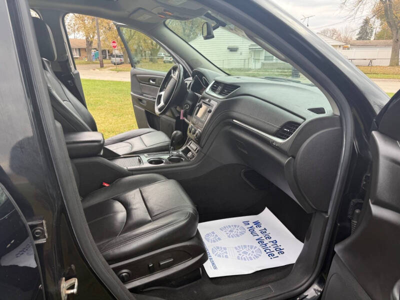 2017 Chevrolet Traverse LT