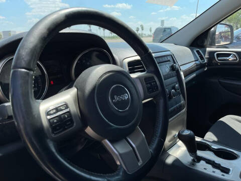 2011 Jeep Grand Cherokee Laredo