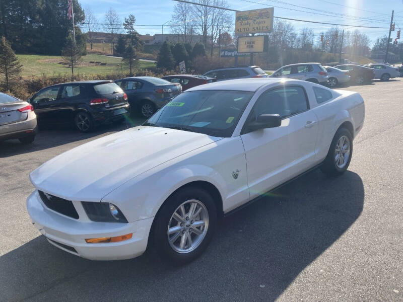 2009 Ford Mustang for sale at Ricky Rogers Auto Sales in Arden NC