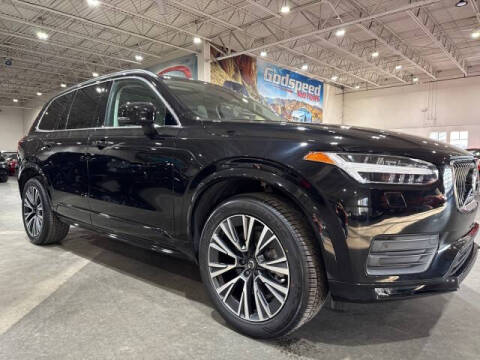 2022 Volvo XC90 T5 Momentum