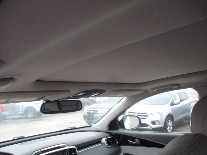 2017 Kia Sorento SX V6