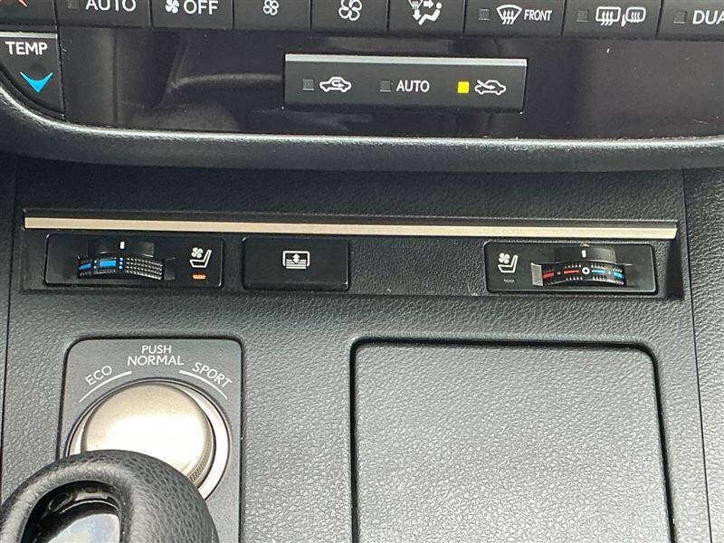 2014 Lexus ES 300h