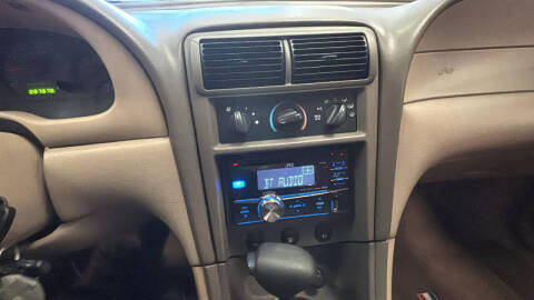 2002 Ford Mustang GT Deluxe