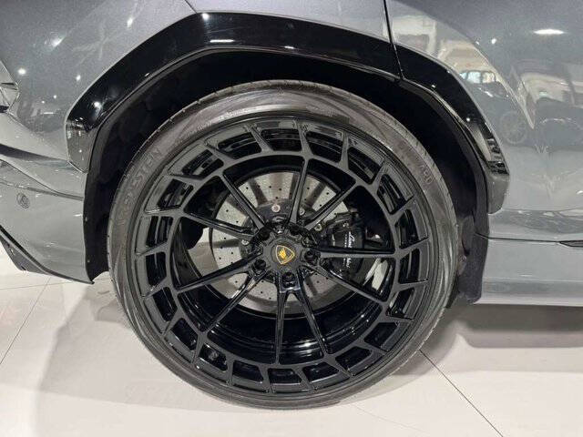 2019 Lamborghini Urus