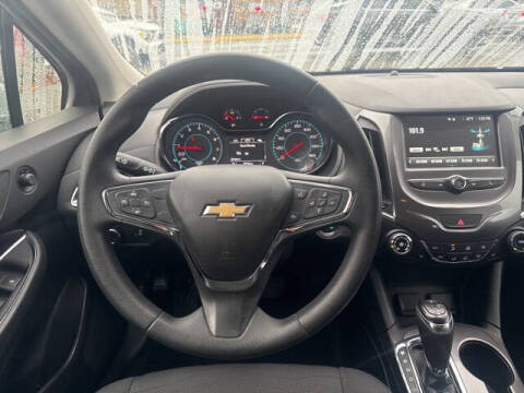 2018 Chevrolet Cruze LT Auto