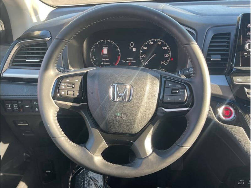 2025 Honda Odyssey Touring