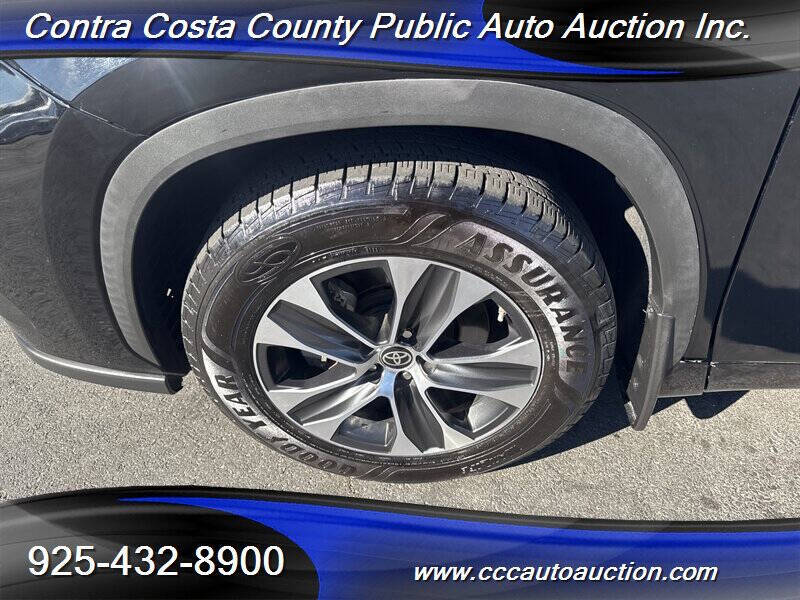 2021 Toyota Highlander XLE